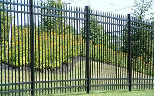 Aluminum Fence Contractor